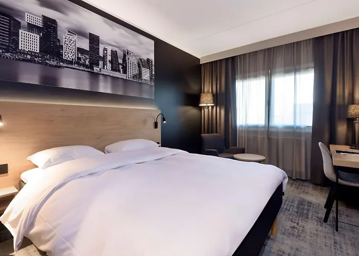 Park Inn By Radisson Oslo Airport Hotel West